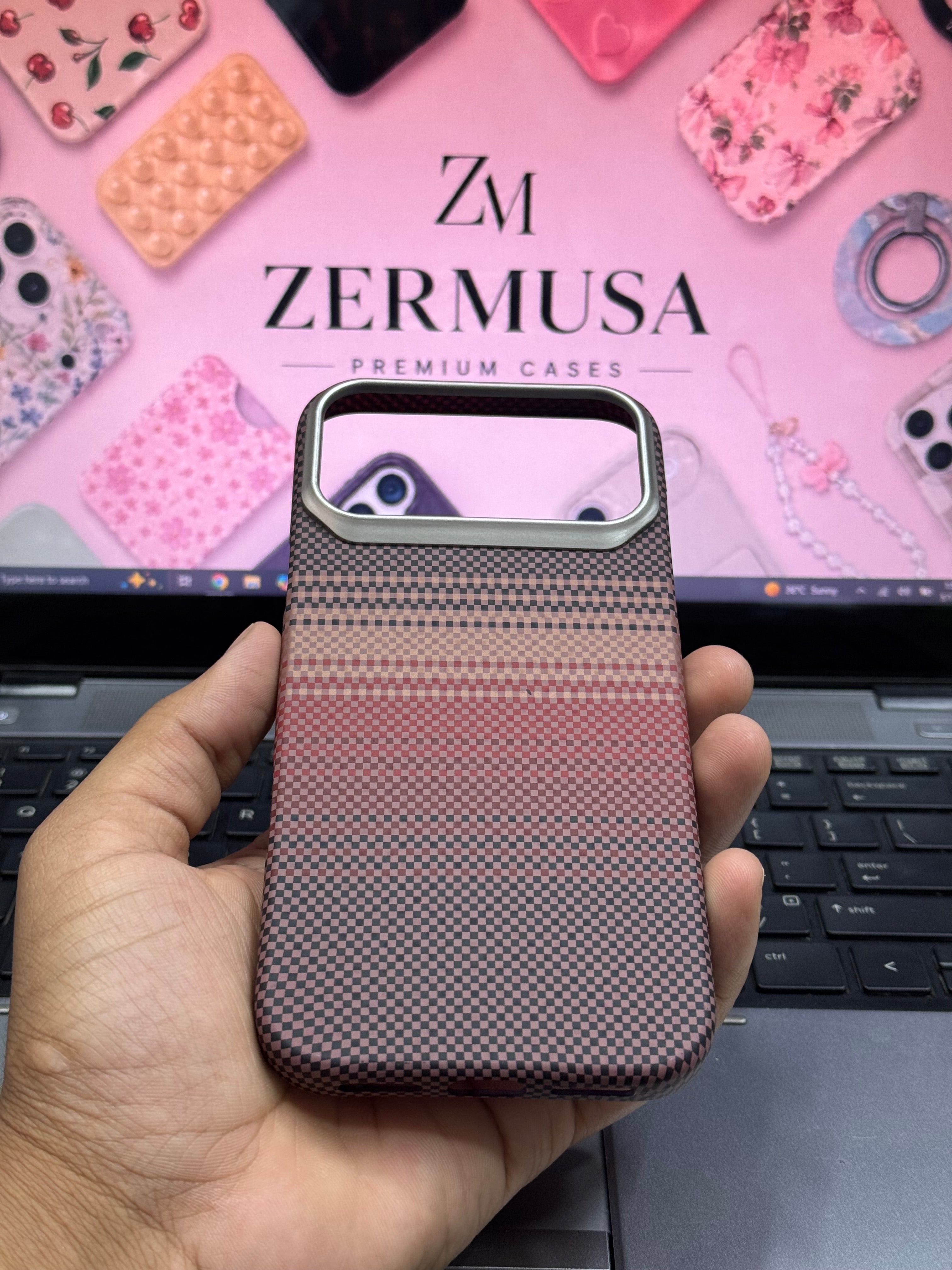 Carbon Fiber Megsafe Case Pitaka