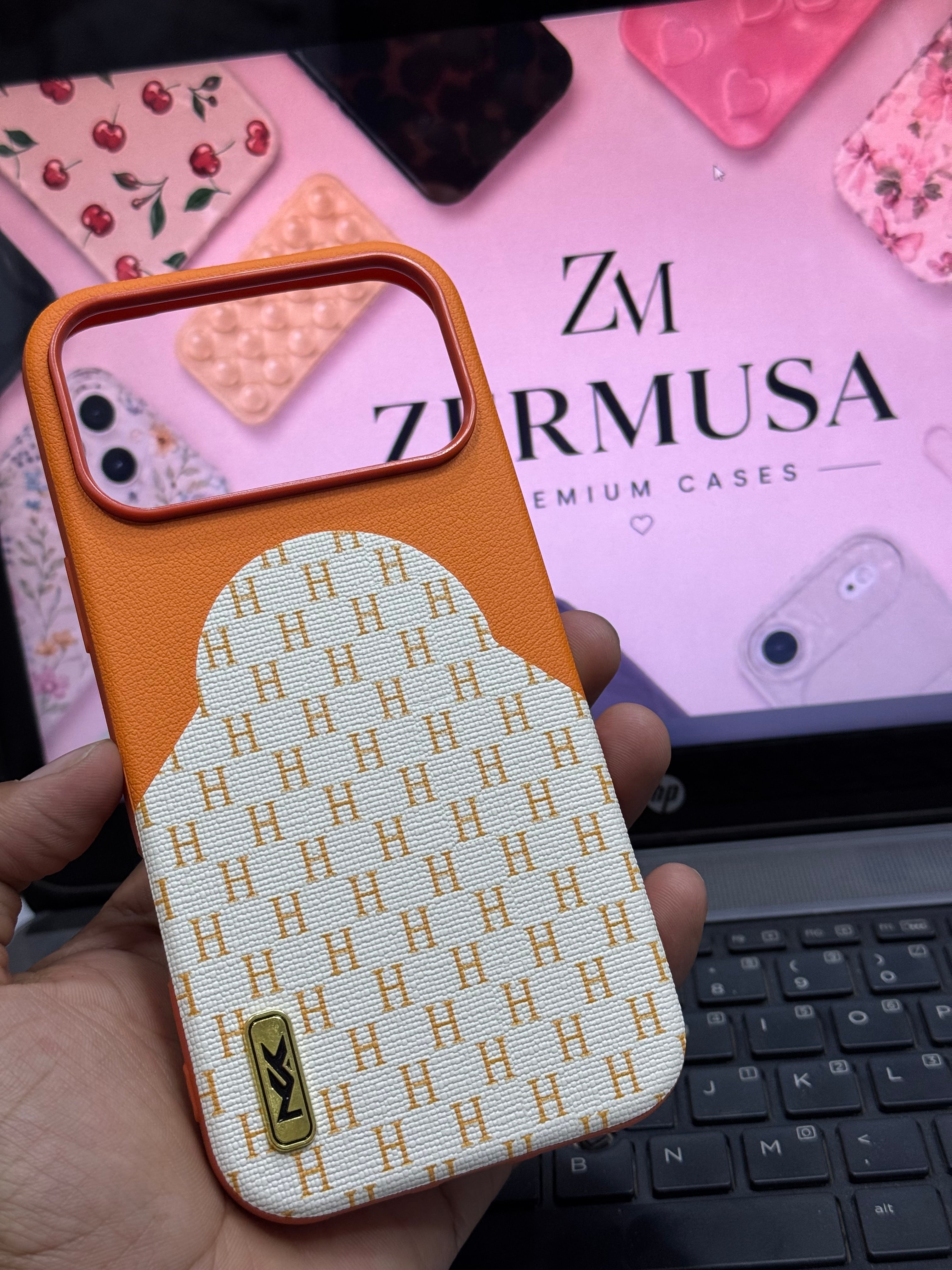 Royal H Case